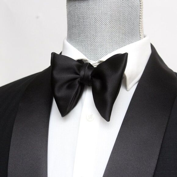 Men's Self-tied Bow Tie Black Charmeuse Silk Bow tie Big Butterfly Bow - Picture 1 of 14